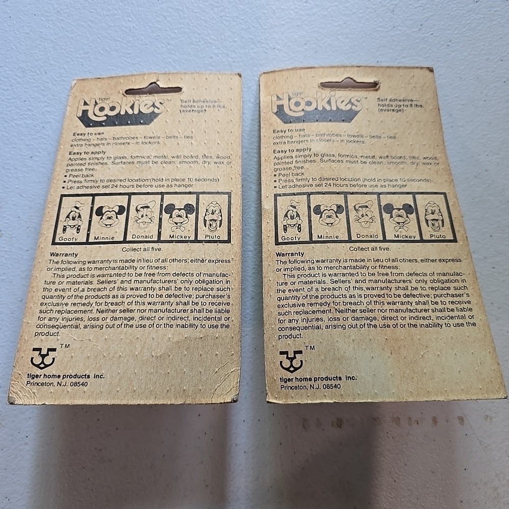 Hookies Disney Wall Hooks Set Of 2 Mickey Mouse Sealed - Picture 6 of 6